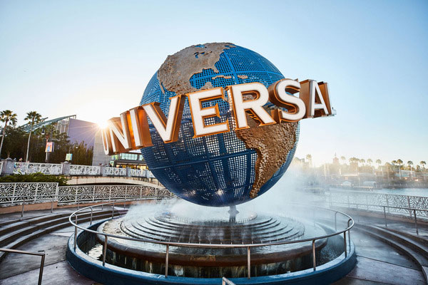 Universal Orlando Resort Globe