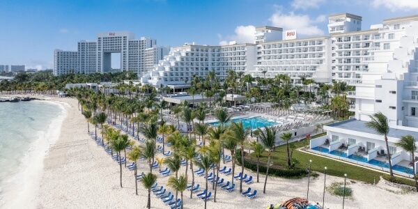 RIU Hotels & Resorts